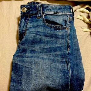 American Eagle size 6 jeans